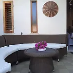 Oleandro Apartment *