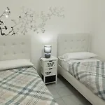Oleandro Apartment